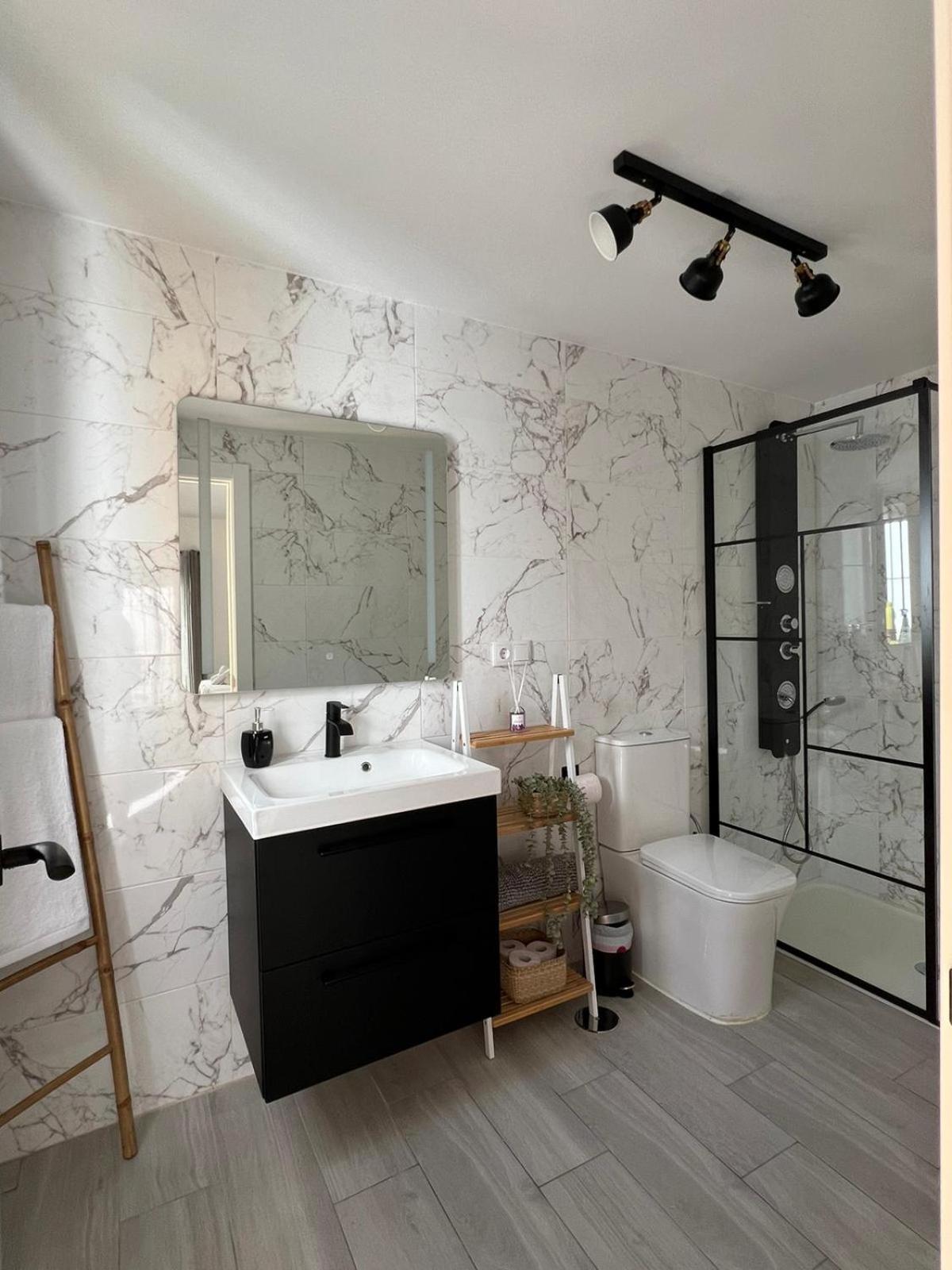 Apartamentos Turisticos A.Parra Jerez de la Frontera Buitenkant foto